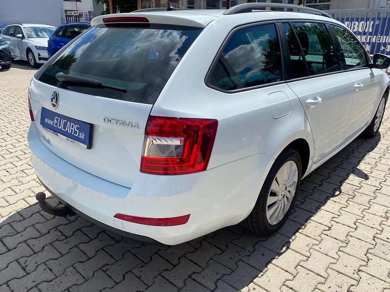 Škoda Octavia (2016) - fotka 5 z 22