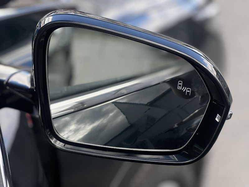 Chery Tiggo 8 PHEV (2026) 1.5 UNIQUE - fotka 36 z 39