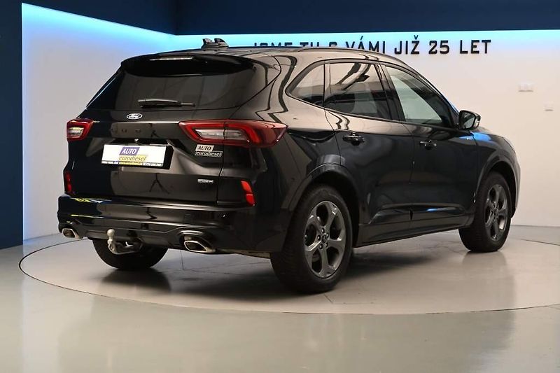 Ford Kuga (2025) 2.5 ST-LINE X 4x4 FHEV LED Taž - fotka 5 z 37