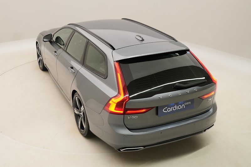 Volvo V90 D4 R-DESIGN AUT  - fotka 17 z 47