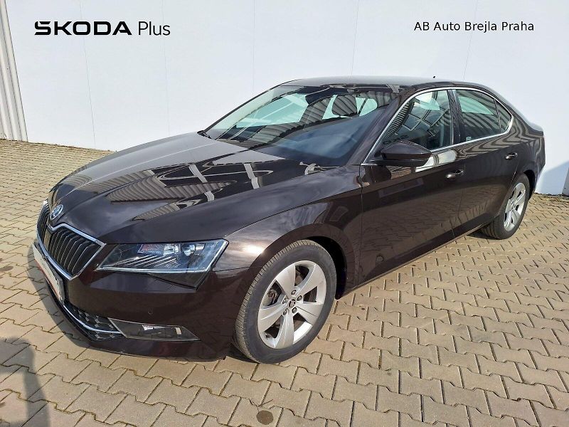 Škoda Superb (2018) 2.0 TDI / 110 kW / 7DSG / Ambi - fotka 1 z 26