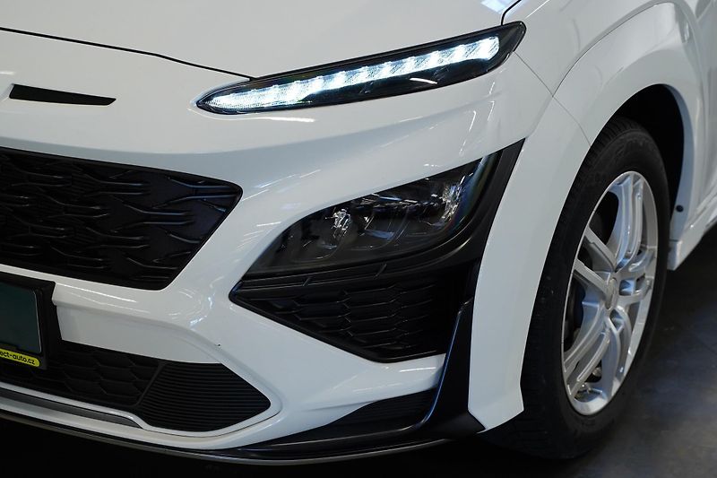 Hyundai Kona - fotka 9 z 25