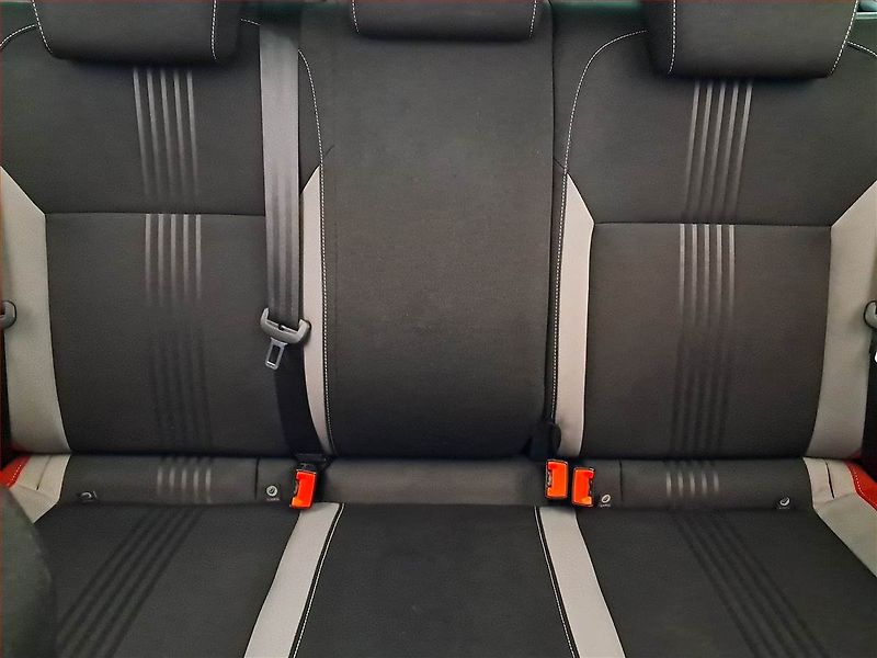 Škoda Rapid (2019) Spaceback 1.0 TSI, Tempomat - fotka 10 z 20
