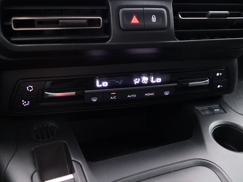 Toyota ProAce City Verso 1,5 D-4D 130k Aut. CZ Family - fotka 28 z 38