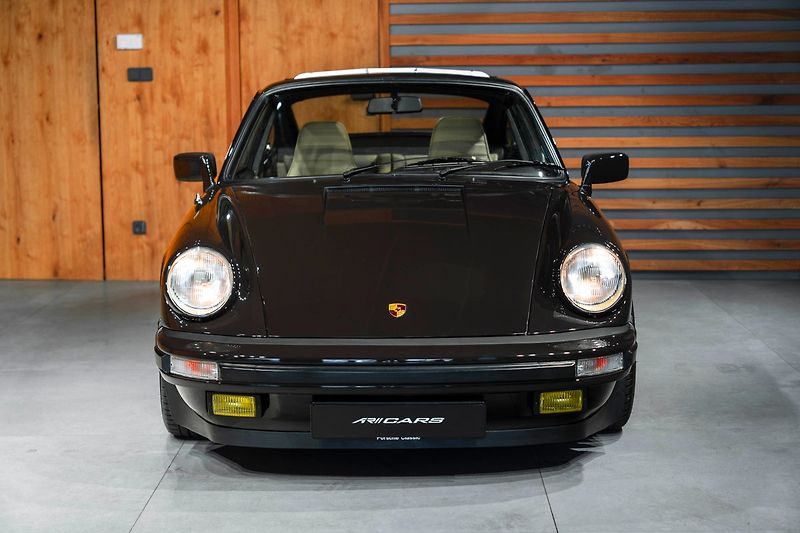Porsche 911 SC - fotka 2 z 28