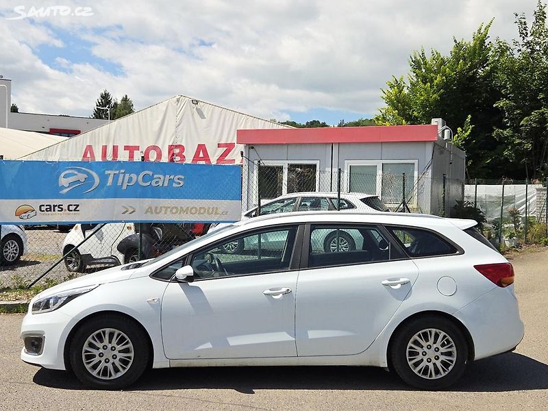 Kia Ceed (2018) na splátky všem od 10%akontace - fotka 8 z 14