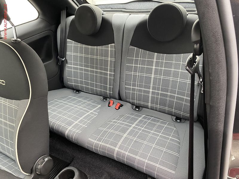 Fiat 500 (2019) 1.2 i, Lounge, +kola - fotka 10 z 15