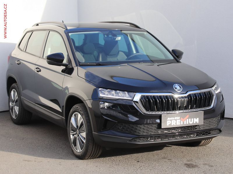 Škoda Karoq (2024) 1.5 TSi, Business, DSG, LED - fotka 1 z 3