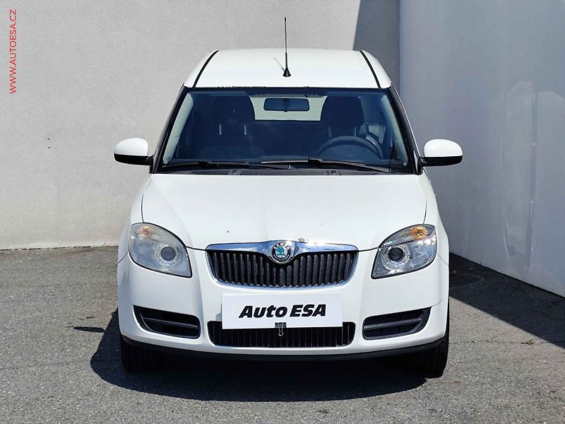 Škoda Roomster (2008) 1.9TDi, ČR, AC, výhřev sed - fotka 2 z 20