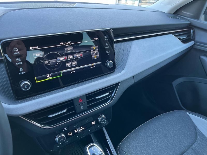 Škoda Scala 1.0TSi 85kW TOP SELECTION DSG - fotka 19 z 30