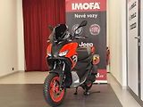 Aprilia SR GT 125 Sport.