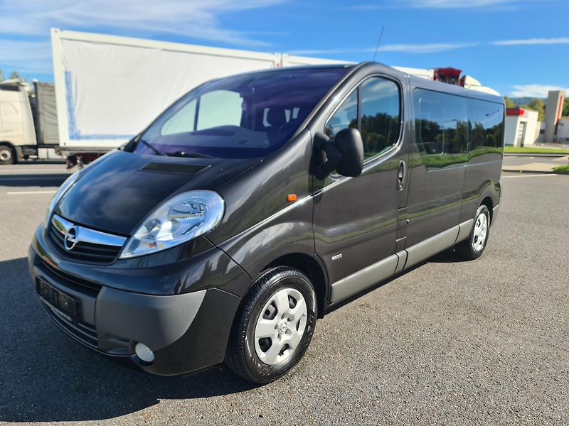 Opel Vivaro (2012) LONG 2.0 CDTi KLIMA 9-MÍST SER - fotka 3 z 42