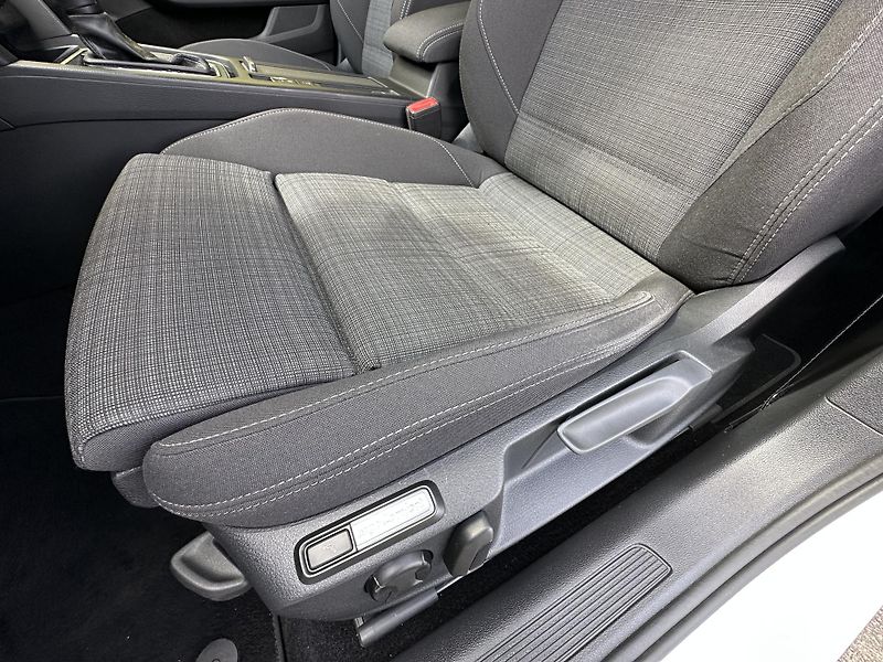 Volkswagen Passat (2020) 1.5TSI/110kW *DSG * LED*  - fotka 9 z 43