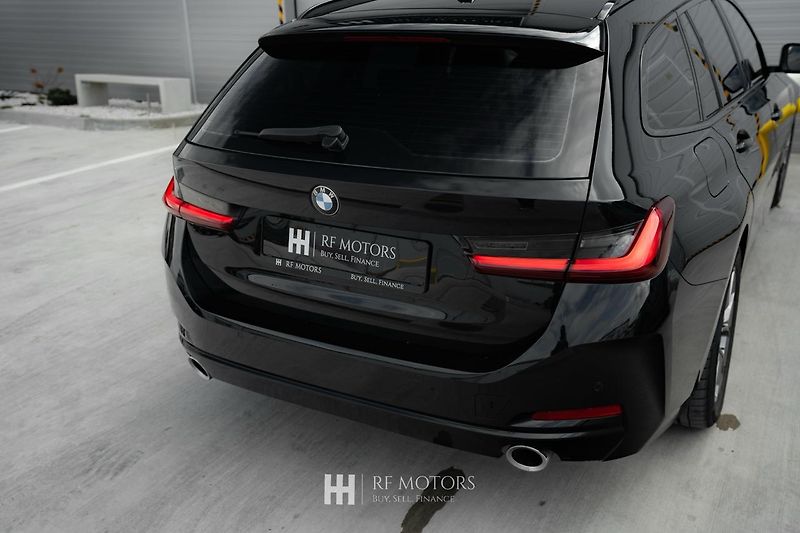 BMW Řada 3 (2022) 320d Touring 140kW Facelift - fotka 10 z 40