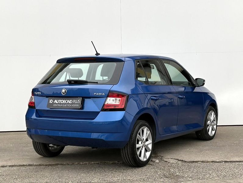 Škoda Fabia 1.0 TSI / 70 kW Ambition Plus - fotka 2 z 20
