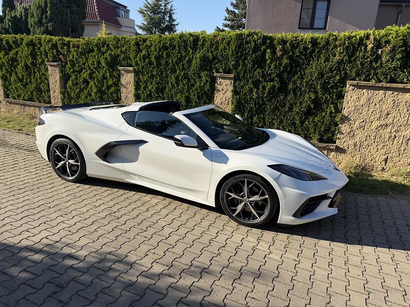Chevrolet Corvette (2022) C8-TARGA-VÝFUK-LIFT-TOP-DPH - fotka 3 z 18