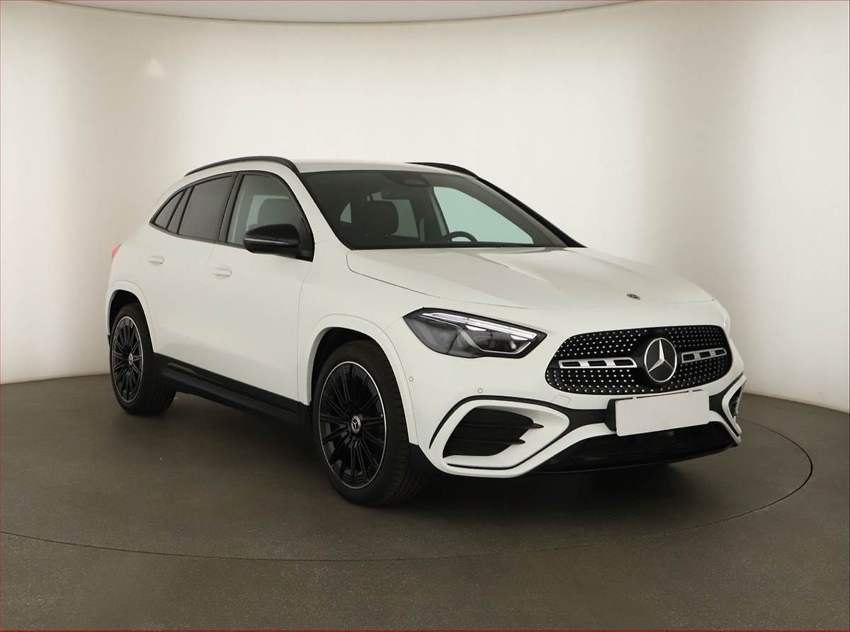 Mercedes-Benz GLA 200 d 4MATIC, AMG Line