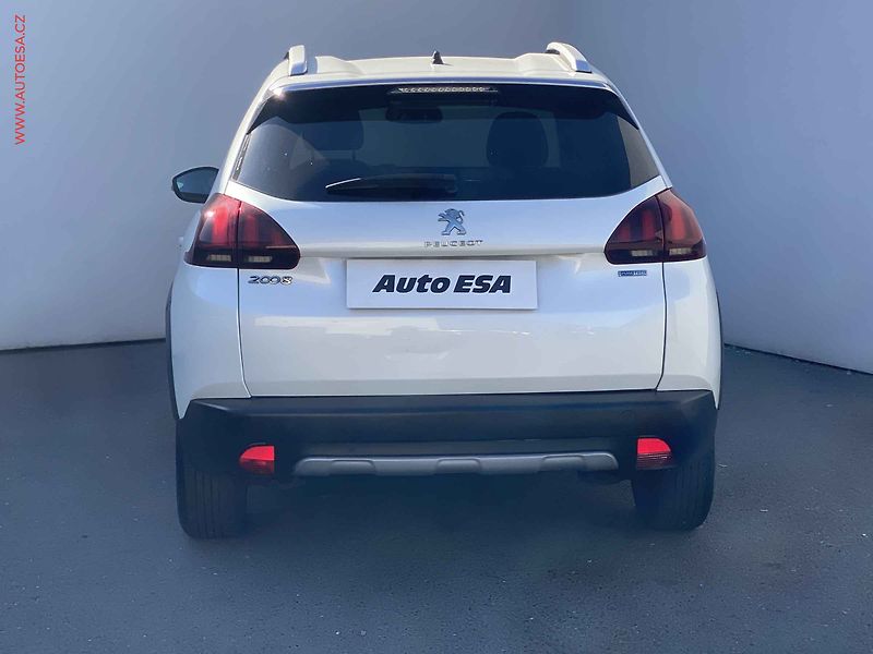 Peugeot 2008 (2017) PT, Allure, AT - fotka 5 z 16