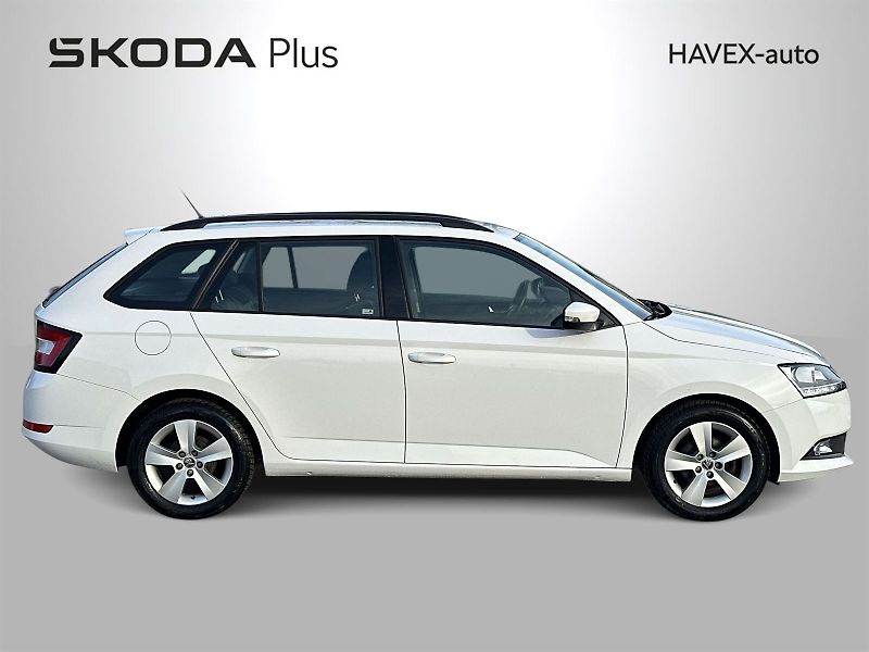 Škoda Fabia (2021) Combi 1.0 TSI Ambition + - fotka 24 z 24
