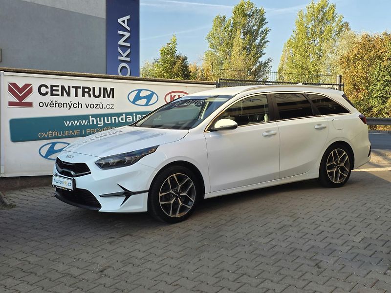 Kia Ceed 1.5-V ZÁRUCE-AUTOMAT - fotografie inzerátu