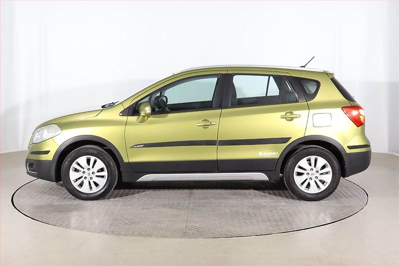 Suzuki SX4 S-Cross (2013) 1.6 VVT, Serv.kniha, Tempomat - fotka 3 z 17