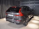 Volvo XC60 2,0 B4 AWD Ultimate tažné,pano - náhled 4