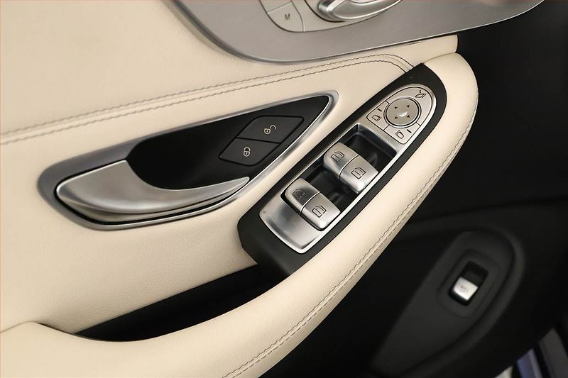 Mercedes-Benz Třídy C (2020) C 43 AMG 4MATIC - fotka 30 z 30