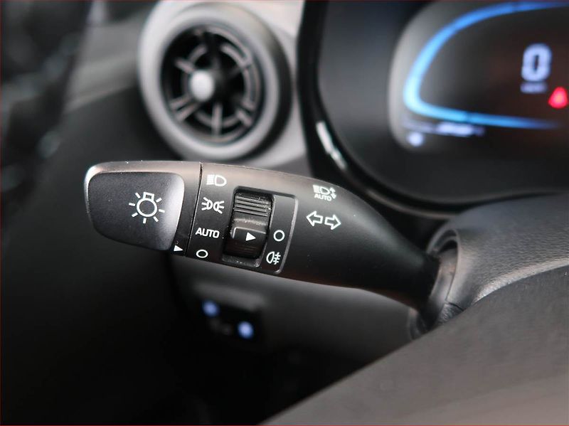 Hyundai i10 (2024) Comfort 1.0, ČR,1.maj - fotka 18 z 19