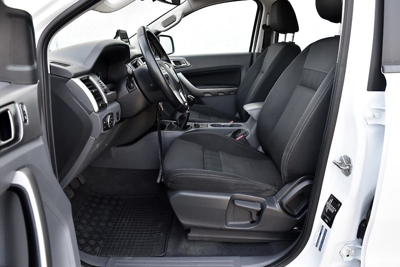 Ford Ranger 2.2 TDCi XLT DC 4X4, KLIMA, ČR - fotka 8 z 50