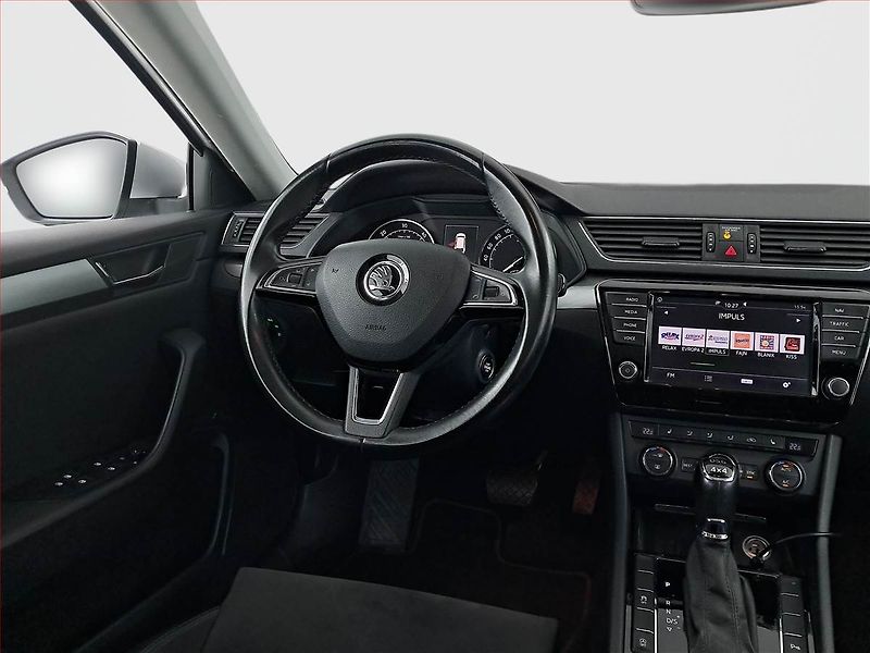 Škoda Superb (2016) Style 2.0 TDI, 4X4, Automat - fotka 19 z 26