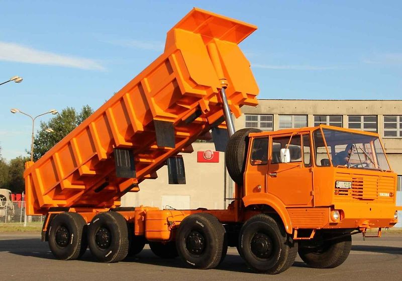 Tatra 813 ze sbírky Antonína Slezáka