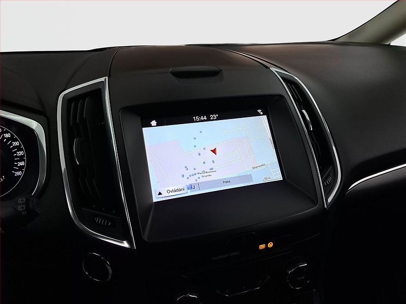 Ford Galaxy (2019) Titanium 2.0 EcoBlue, 4X4 - fotka 13 z 20