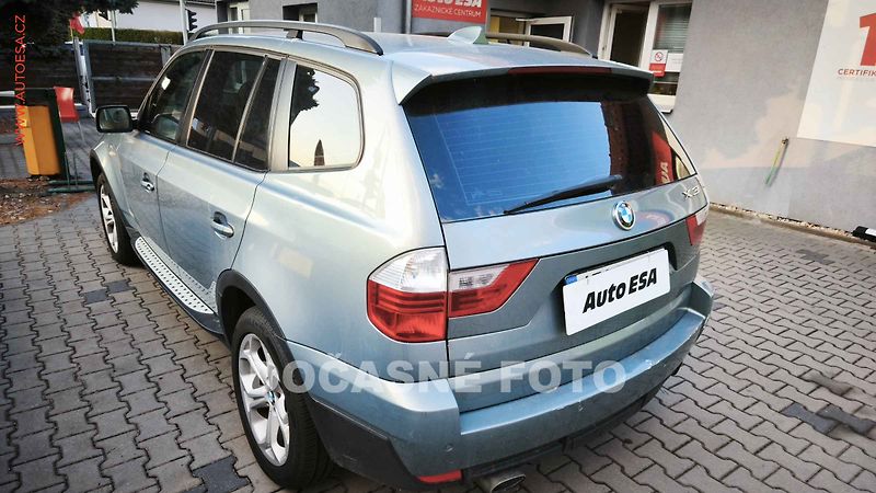 BMW X3 (2008) 2.0 D xD, ČR, servis.kniha - fotka 2 z 3