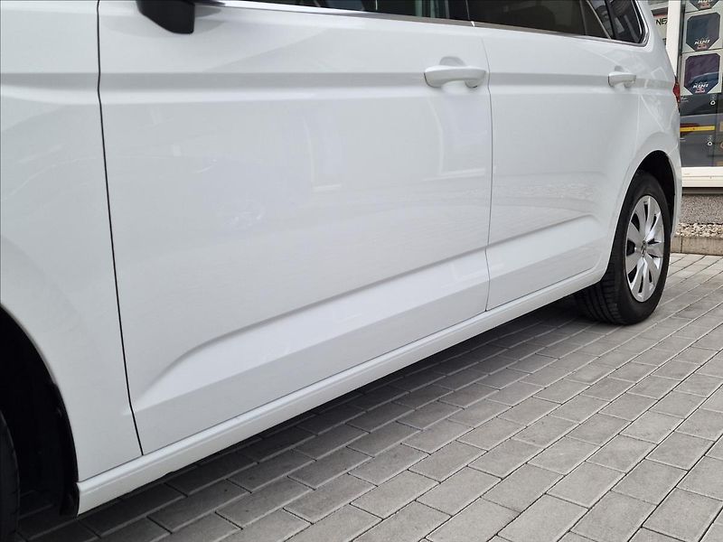 Volkswagen Touran 2.0 TDI Comfortline,ČR,1.Maj. - fotka 45 z 50