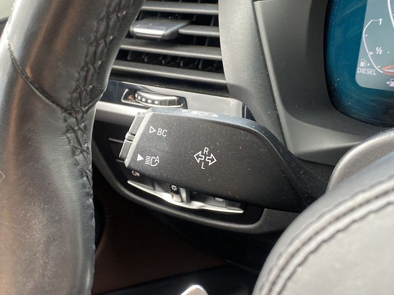 BMW X3 30D xDrive, automat, 2x kola - fotka 20 z 39