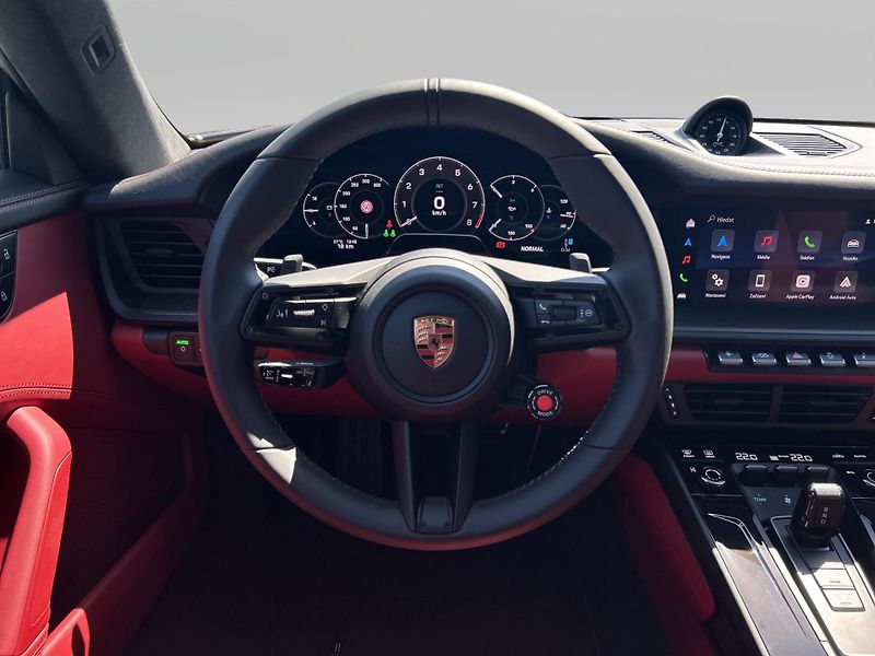 Porsche 911 (2026) Carrera 4S - fotka 18 z 30
