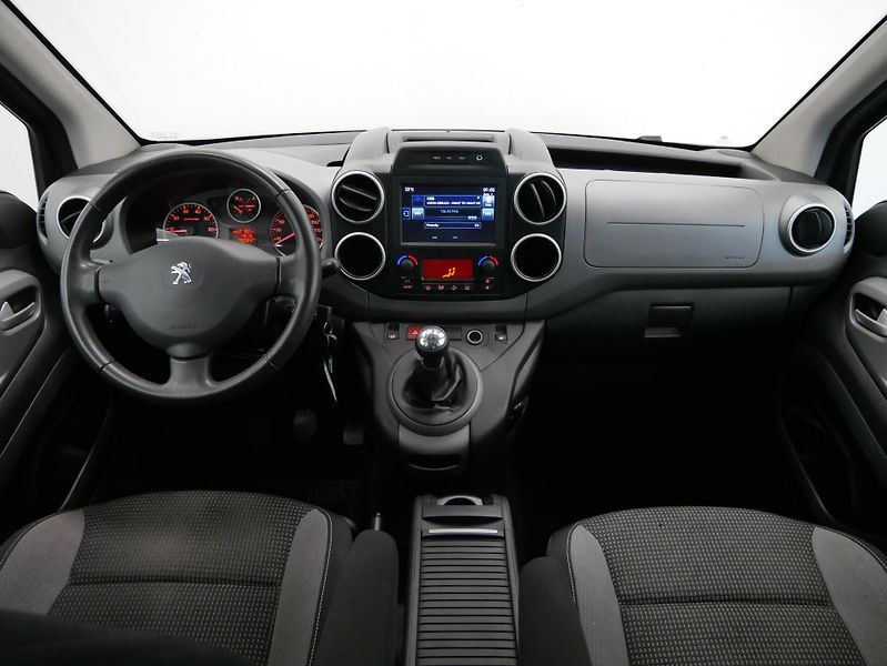 Peugeot Partner - fotka 6 z 6