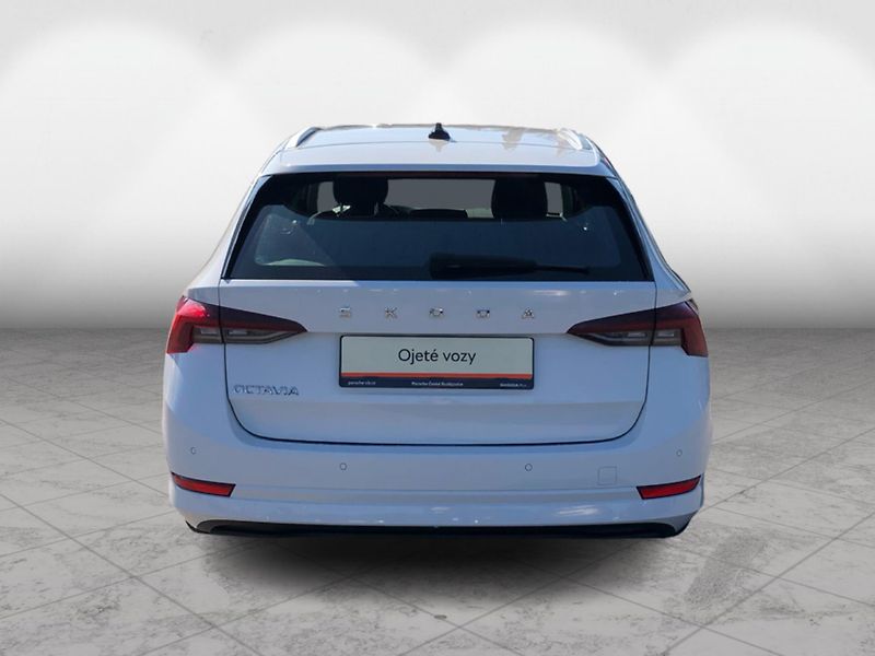 Škoda Octavia Combi 2.0 TDi DSG 7st. STYLE - fotka 9 z 29