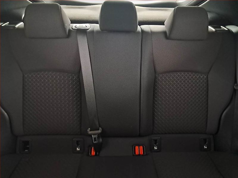 Toyota C-HR (2023) Comfort 1.8 Hybrid, COMFORT - fotka 10 z 19