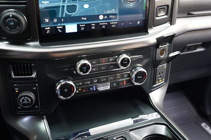 Ford F-150 (2025) Lariat 5,0 298 kW - fotka 44 z 59