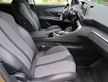 Peugeot 3008 (2018) Allure 1.6 BlueHDi, Automat - náhled 9