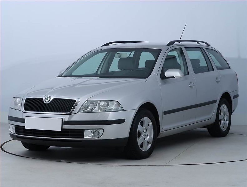 Škoda Octavia (2005) 1.9 TDI, Serv.kniha, po STK - fotka 2 z 14