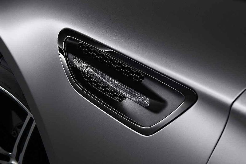 BMW M5 ve výroční edici 
