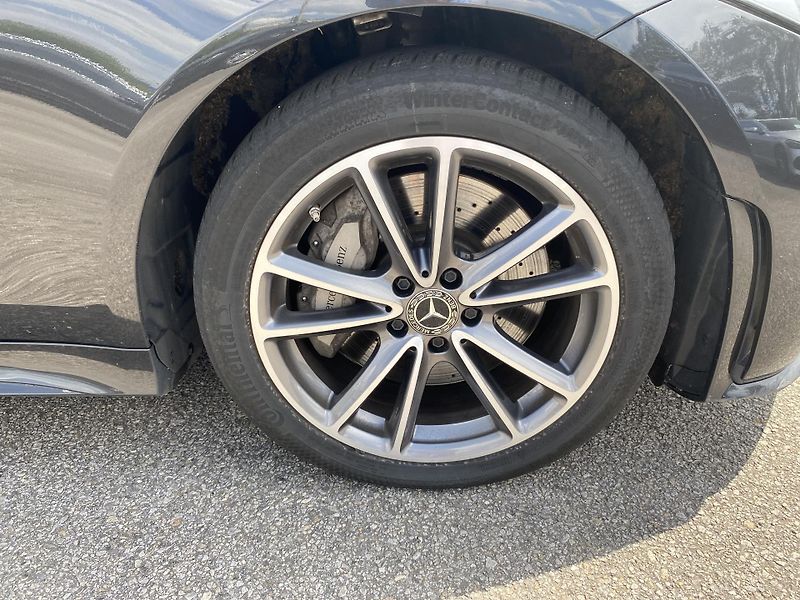 Mercedes-Benz CLS 350d 4M AMG - fotka 22 z 28