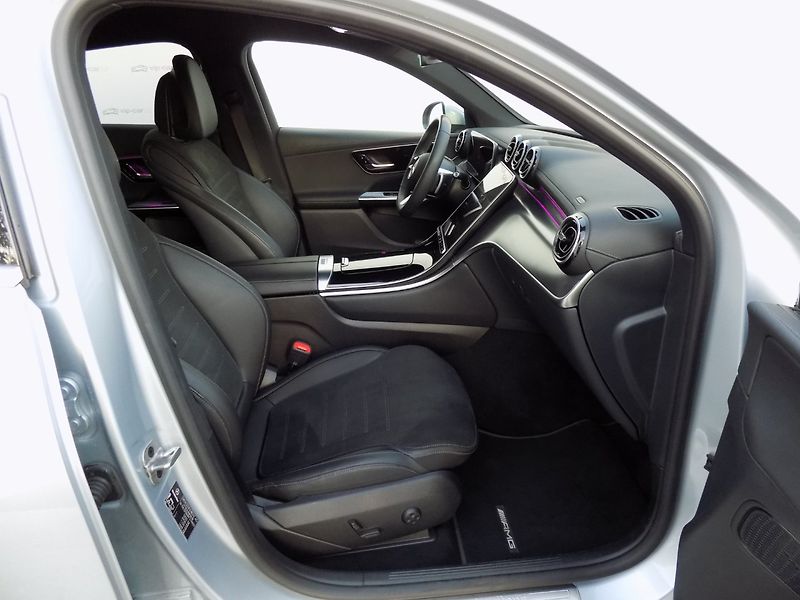 Mercedes-Benz GLC (2024) 300e/AMG/4Matic/DPH/LED/ - fotka 16 z 50