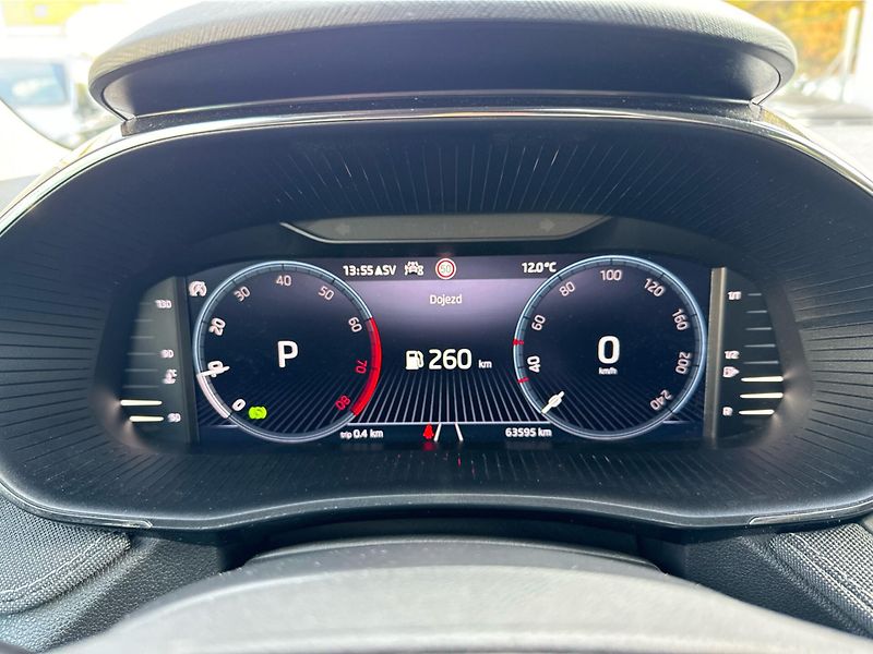 Škoda Fabia Style 1.0 TSI 81kW DSG - fotka 21 z 21