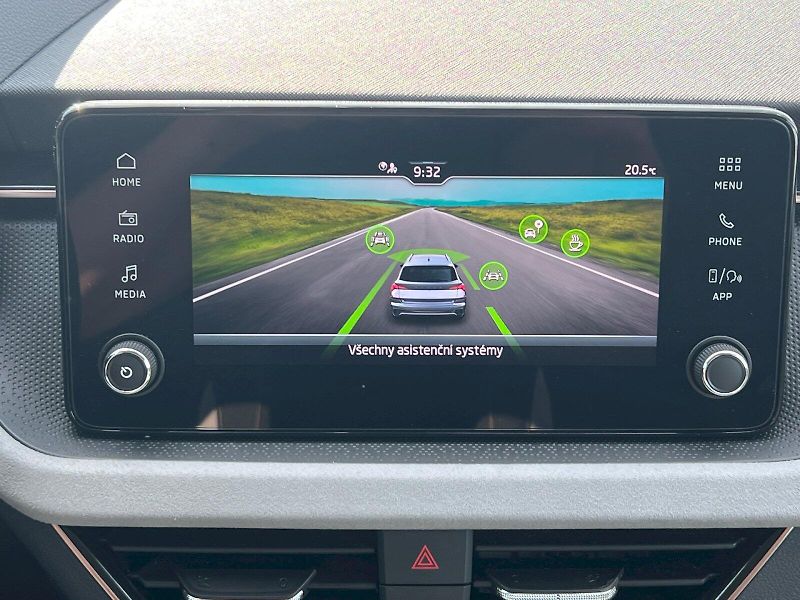 Škoda Kamiq (2025) Top Selection 1.0TSi 85kW 7°au - fotka 24 z 28