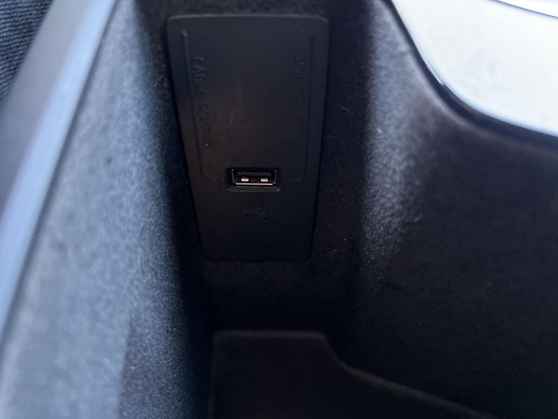Volvo V90 T6 235kw AWD CROSS COUNTRY - fotka 30 z 52