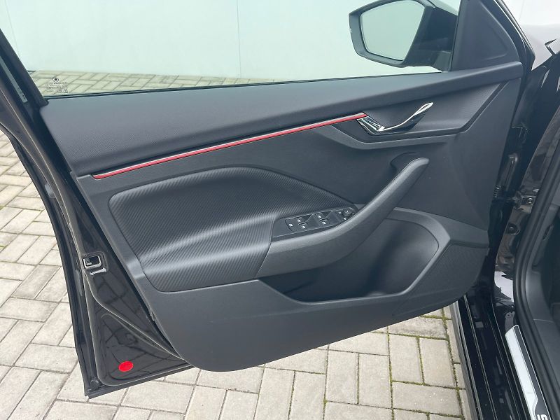 Škoda Scala (2024) 1.0 TSI / 85 kW Monte Carlo - fotka 25 z 30