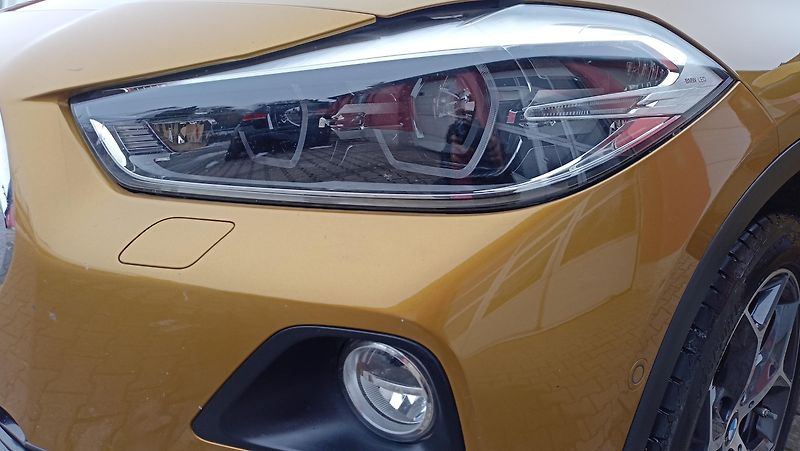BMW X2 X drive navi výhřev tažné - fotka 36 z 37
